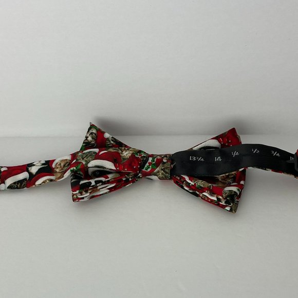 Santa Hat Kittens Bow Tie - Picture 2 of 3